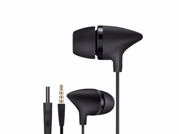 UiiSii C100 wired in-ear earphone with built-in microphone, tangle-free cable, and ergonomic design – perfect for music and calls
